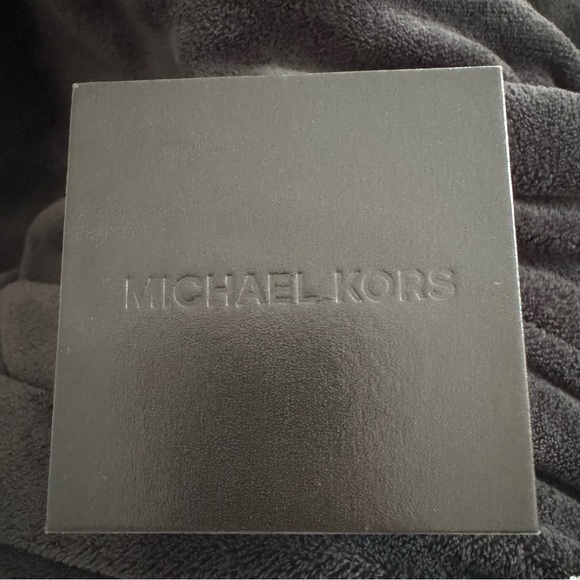 Michael Kors Rose Gold Watch MK3486 - Picture 7 of 7